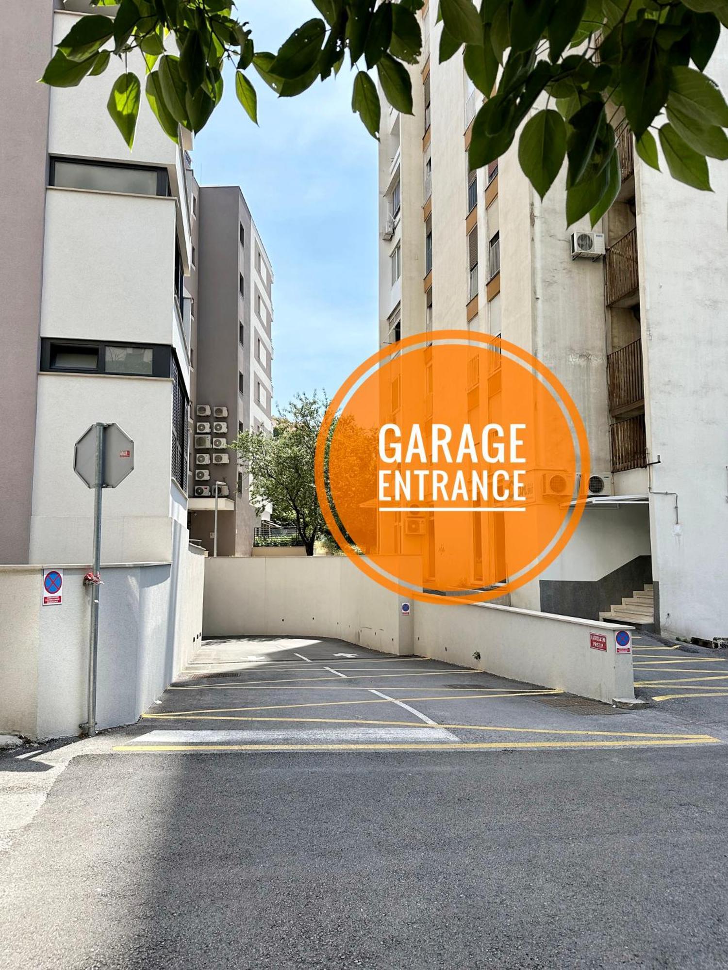 S'Akvarel 4 - Private Garage Apartamento Split Exterior foto
